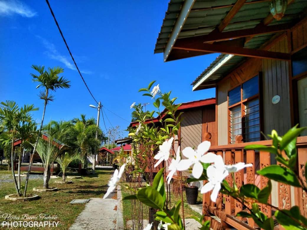 Tamteh Homestay Ayer Hitam Eksteriør billede