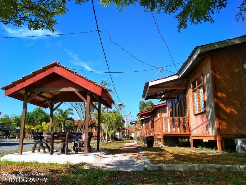 Tamteh Homestay Ayer Hitam Eksteriør billede