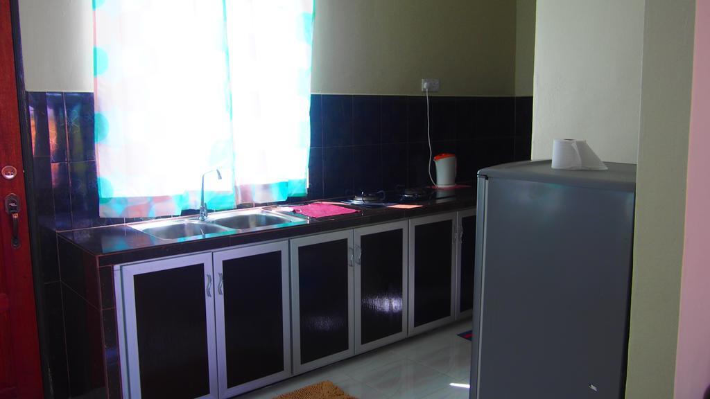 Tamteh Homestay Ayer Hitam Eksteriør billede